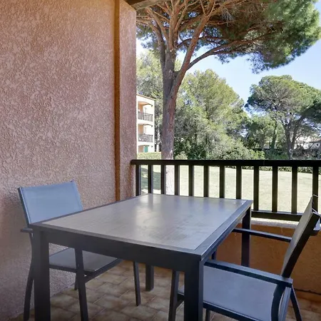 Daire Golf De Valescure St Raphael La Rouviere (Var)