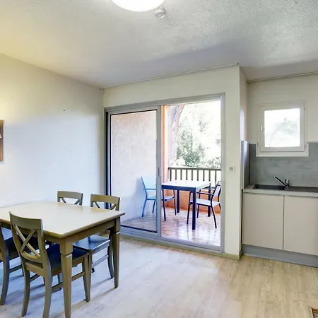 Daire Golf De Valescure St Raphael La Rouviere (Var)